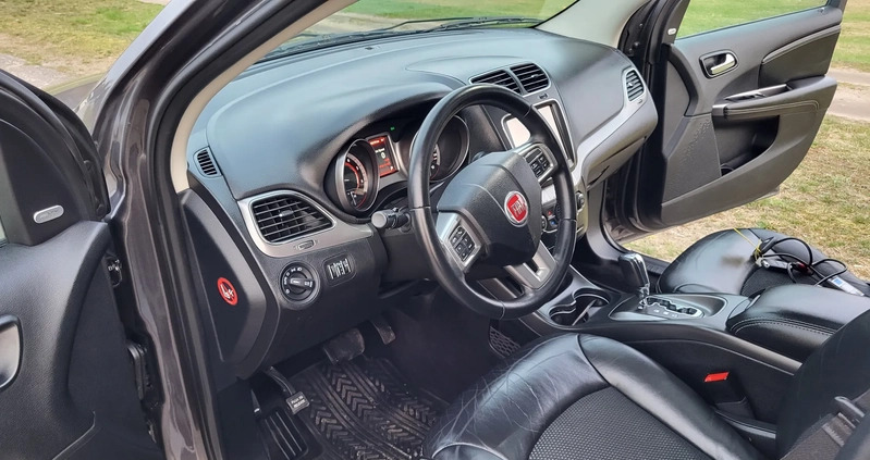 Fiat Freemont cena 57500 przebieg: 182160, rok produkcji 2016 z Wągrowiec małe 704
